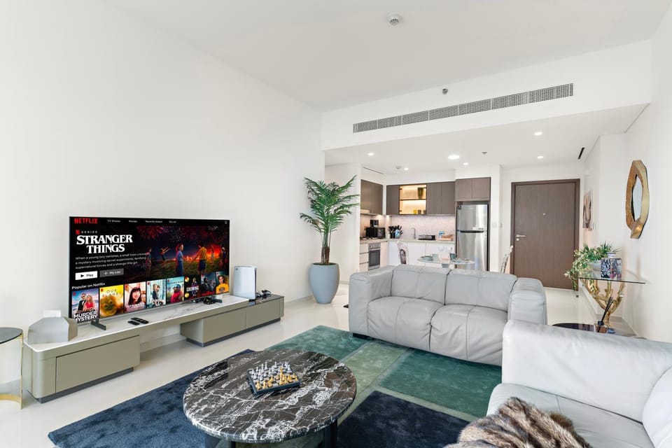 TV and multimedia, Living room, internet, air conditioner