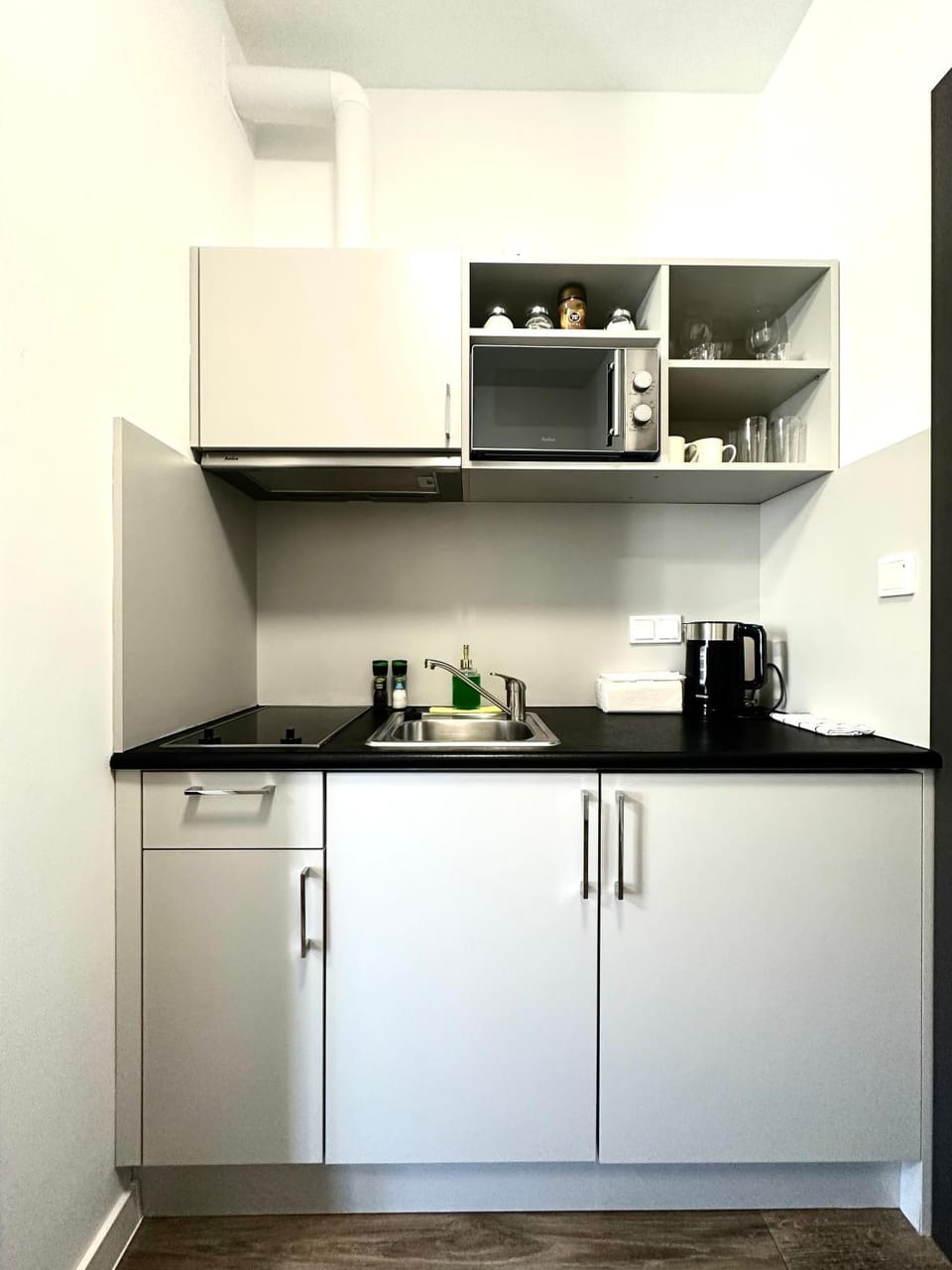 Przyjaźni 16 Apt 24 - Self Check-In 20h - Lift Apartment in Wroclaw