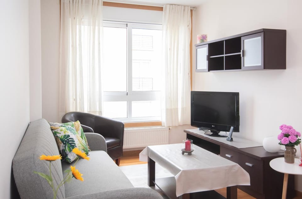 AG Piso Xazmíns Carballo Apartment in Bergantiños