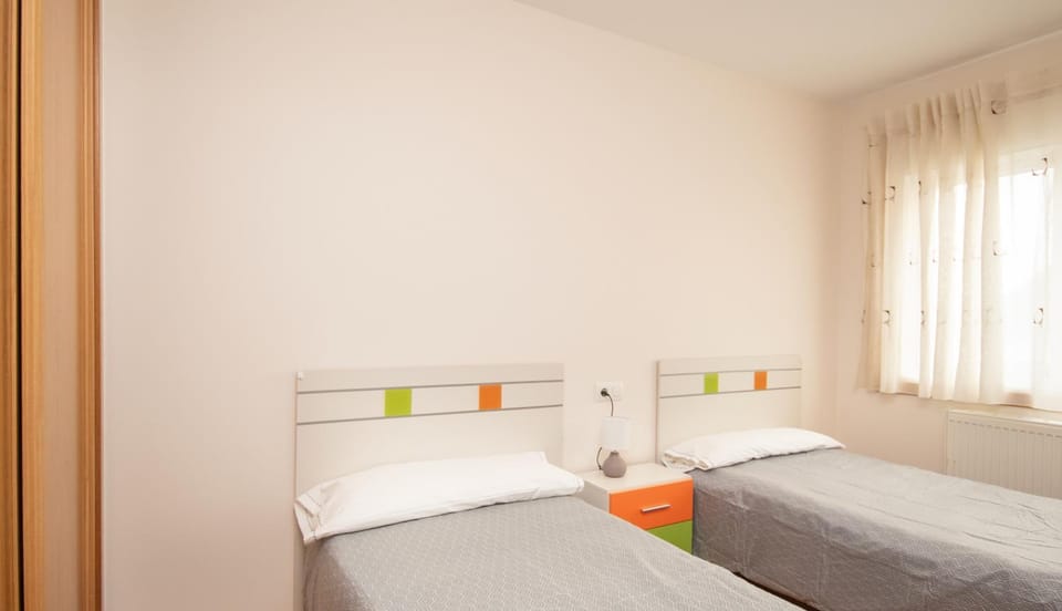 AG Piso Xazmíns Carballo Apartment in Bergantiños