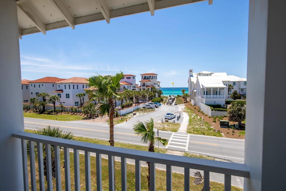 Laguna Azul House in South Walton County