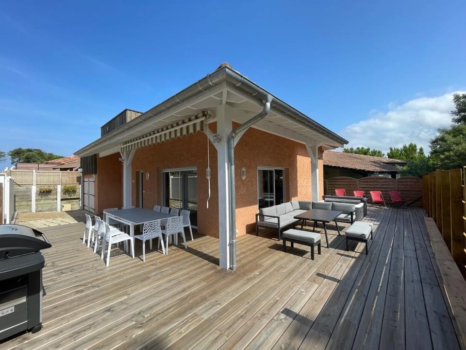 Villa Sur La Dune Moliets, 12 people, beach, golf Villa in Moliets-et-Maa