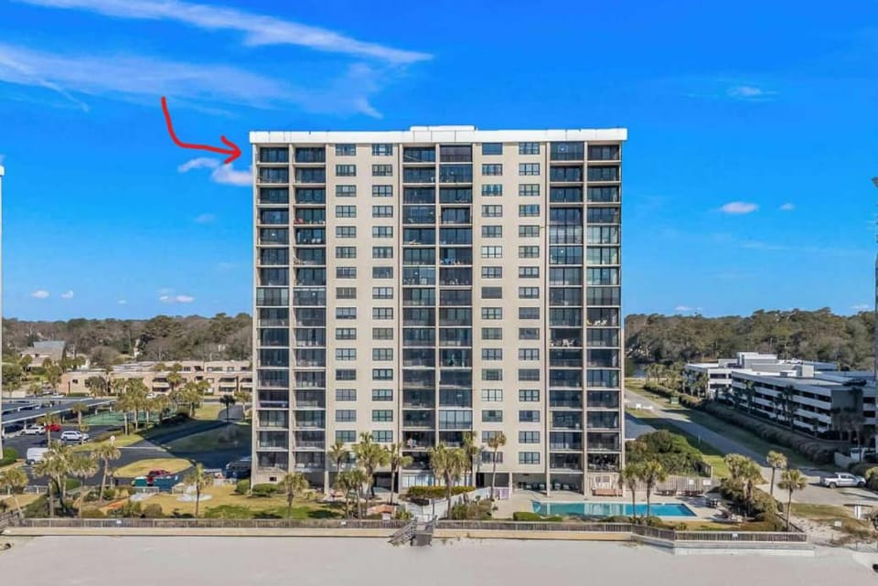 Arcadian I Penthouse F - Oceanfront Apartment in South Carolina