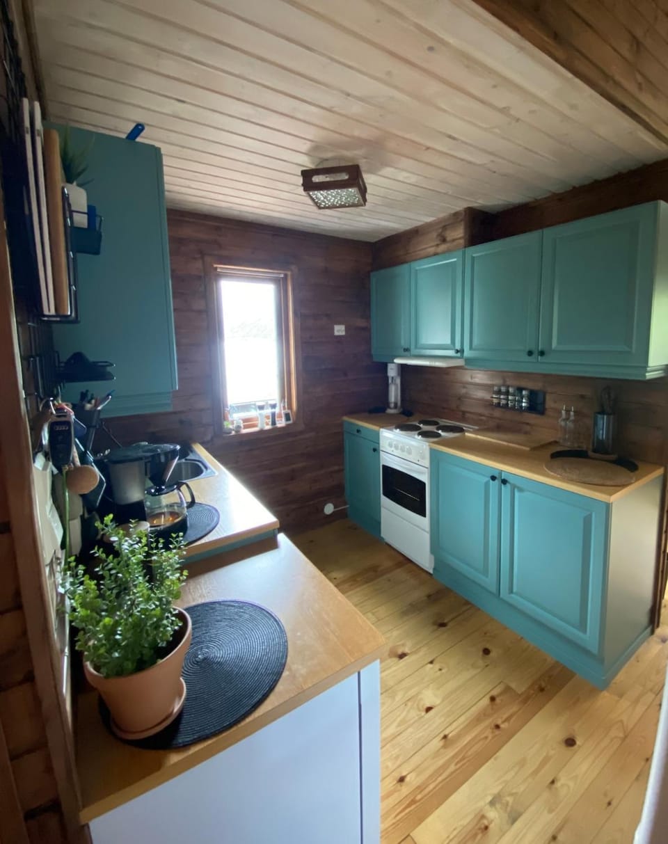 Cabin by Oppstrynsvatnet, Hjelle Cabin in Vestland
