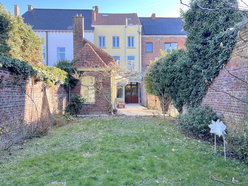 Property building, Summer