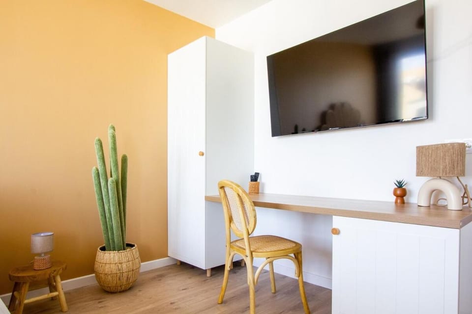 L'Arizona - 2 min de la Gare - Lit Queen Size Apartment in Corbeil-Essonnes