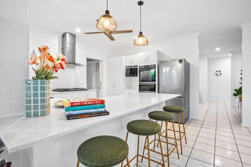 Kitchen or kitchenette, oven, stove, kitchen, kitchen