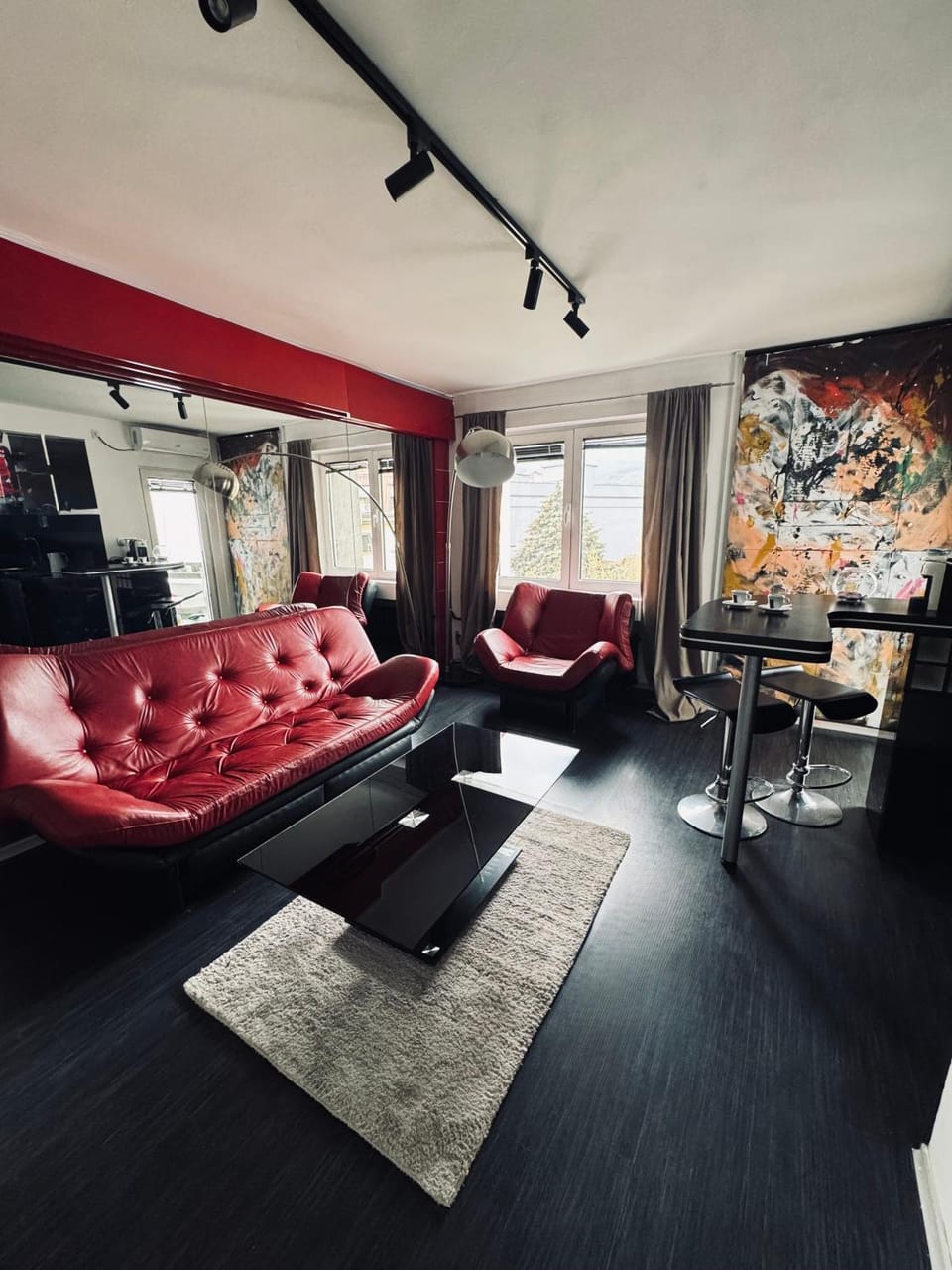 Living room, Seating area