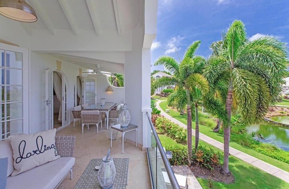 Patio, Balcony/Terrace, Seating area, Dining area