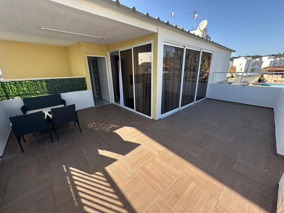 Emerald Luxe Apartment in Ayia Napa