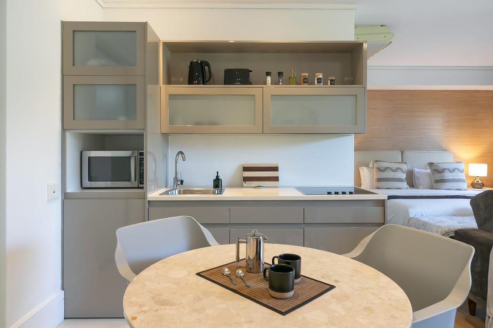 Coffee/tea facilities, kitchen