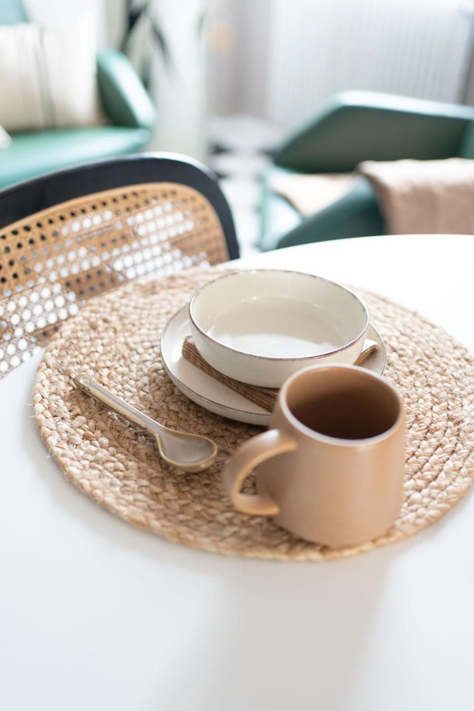 Coffee/tea facilities, Food and drinks, Food