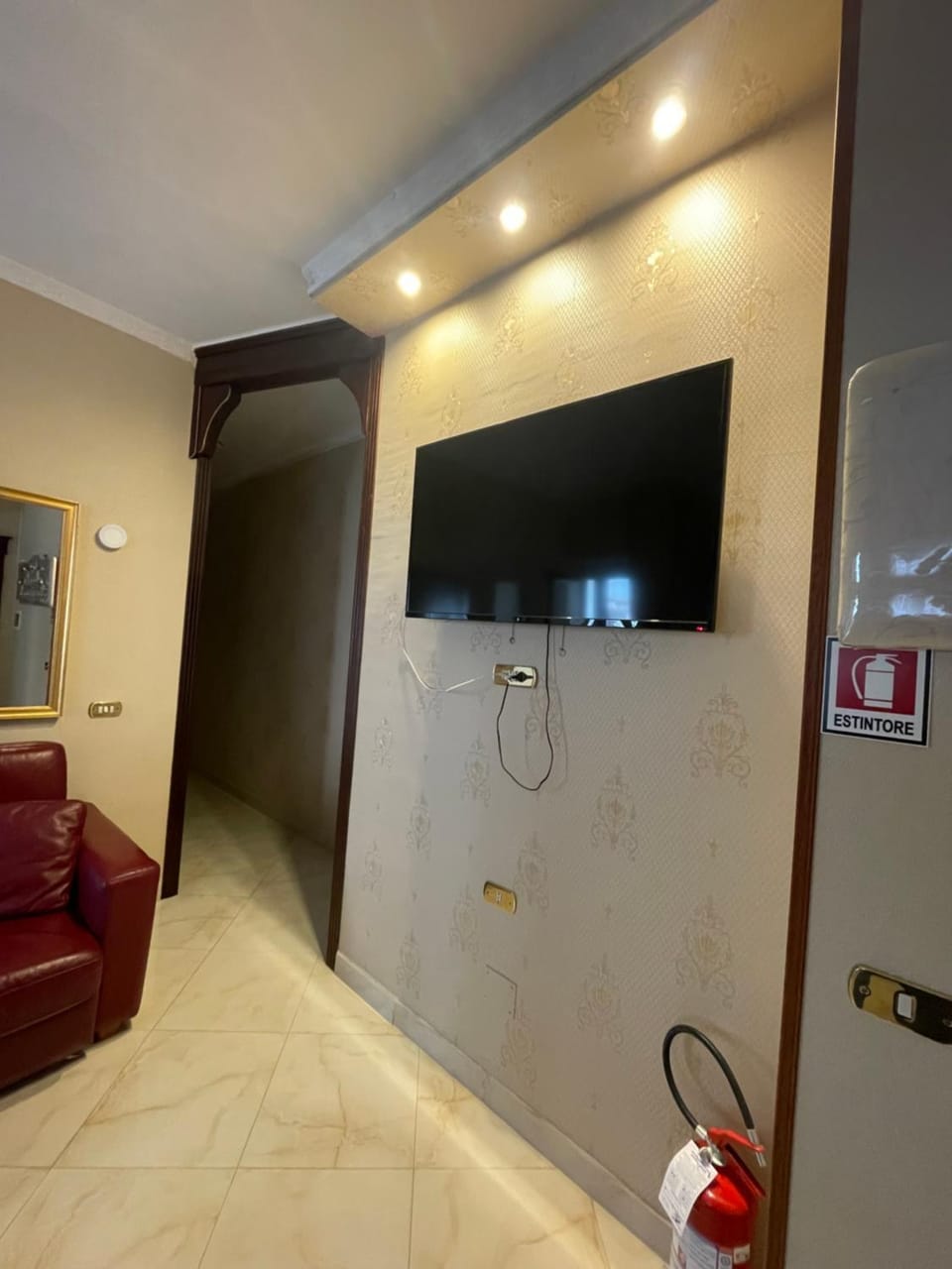 Communal lounge/ TV room, TV and multimedia