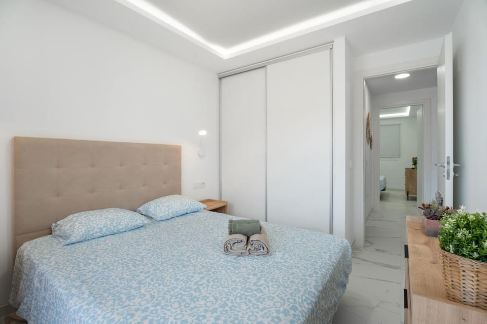 Living room, Bedroom