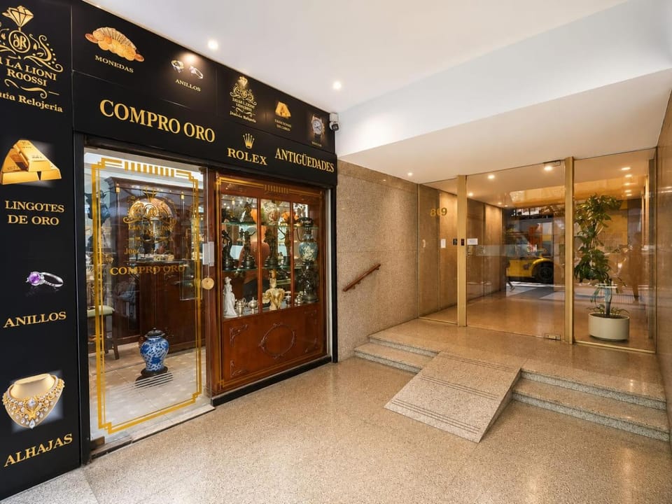 Mejor ubicacion Av de Mayo para 6 Museo del Mate y Cafe Tortoni Obelisco Apartment in Buenos Aires