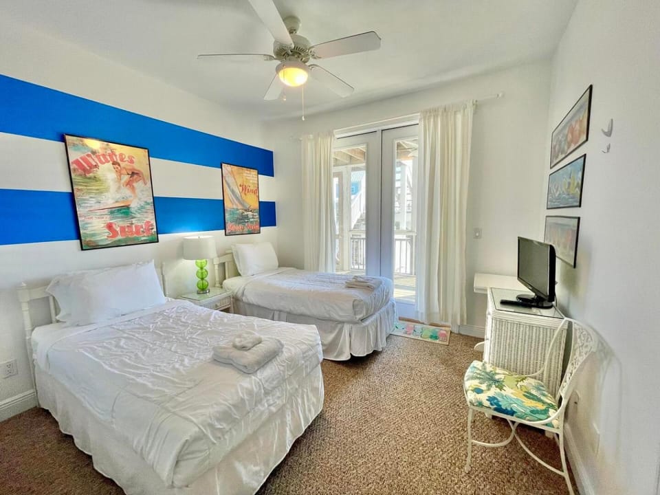 Bikinis & Martinis-Private Pool, pet friendly-SGI-Plantation House in Saint George Island