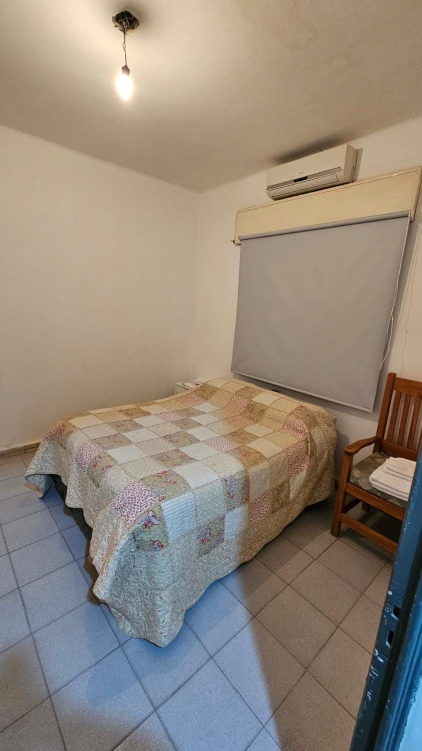 Bed, Photo of the whole room, Bedroom, air conditioner