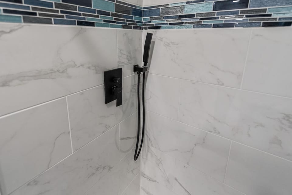 Montrose 1BR Apartment with Modern Vibes and Fast WiFi Apartment in Houston