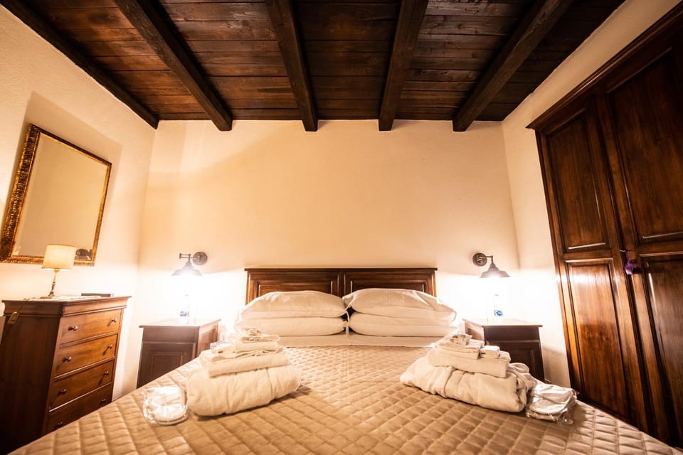 Bed, Bedroom, wardrobe