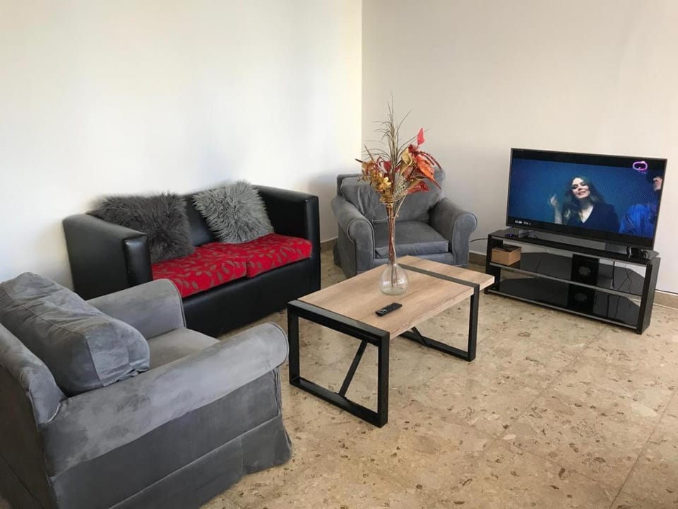 Edelweiss, amplio departamento Apartment in Comodoro Rivadavia
