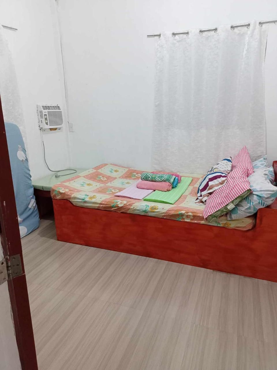 Vincent and Rose Home stay House in Central Visayas