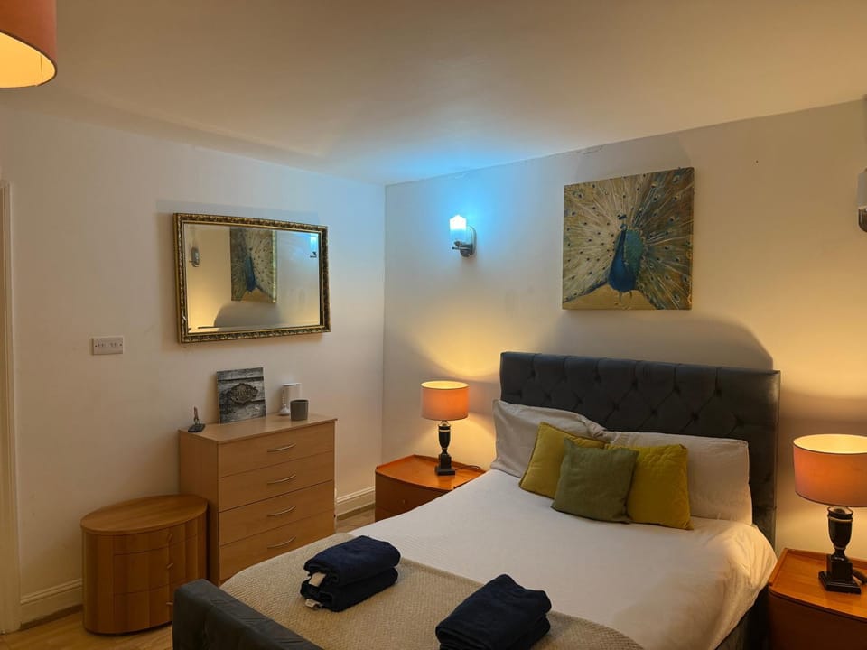 Bed, Photo of the whole room