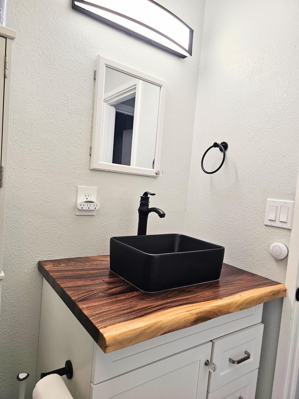 Comfort Location Reasonable Price 2 blocks 2 the beach Apartment in Holualoa