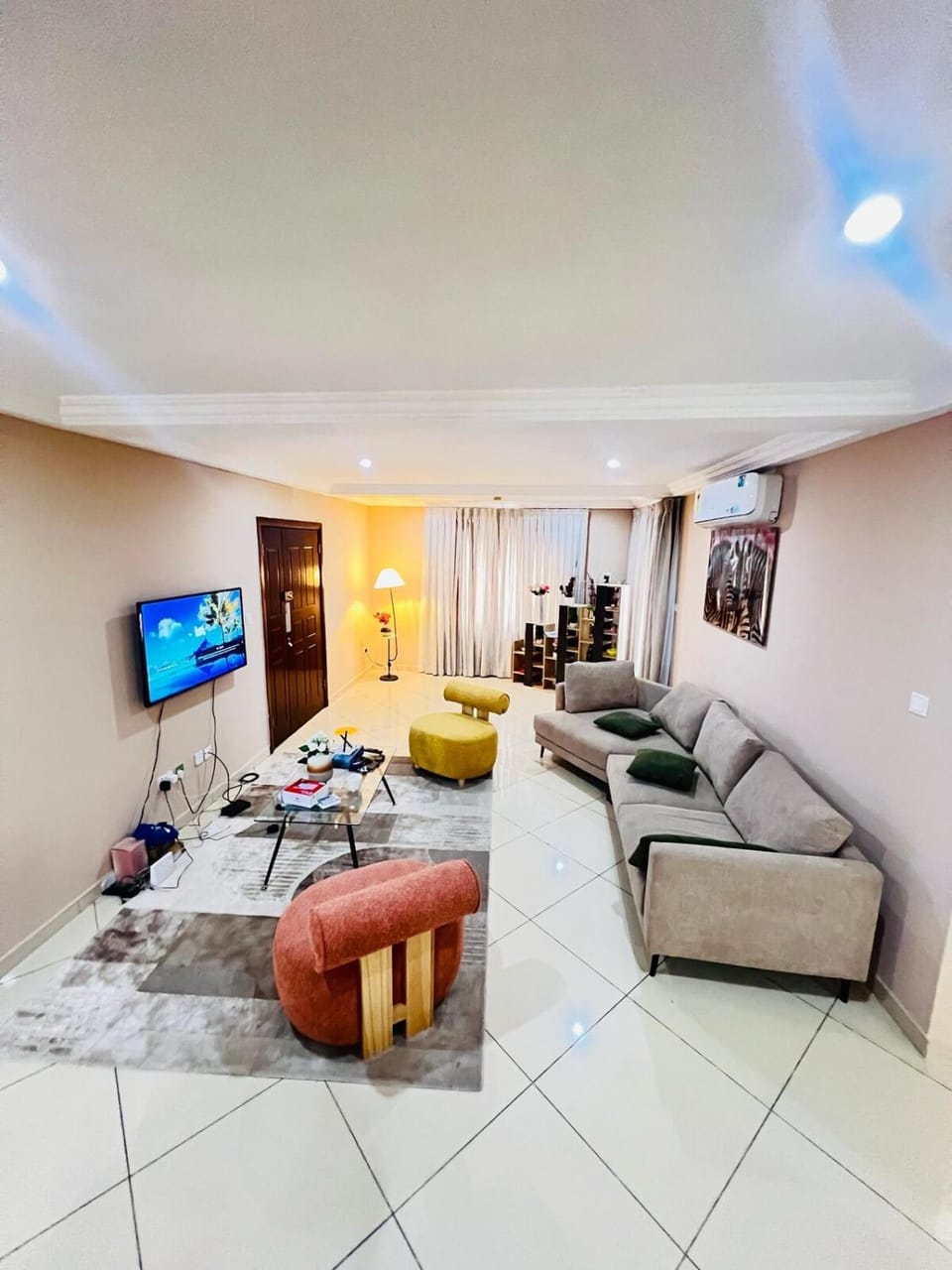 Safari Cozy 3 Bedrooms Apartment Apartment in Accra