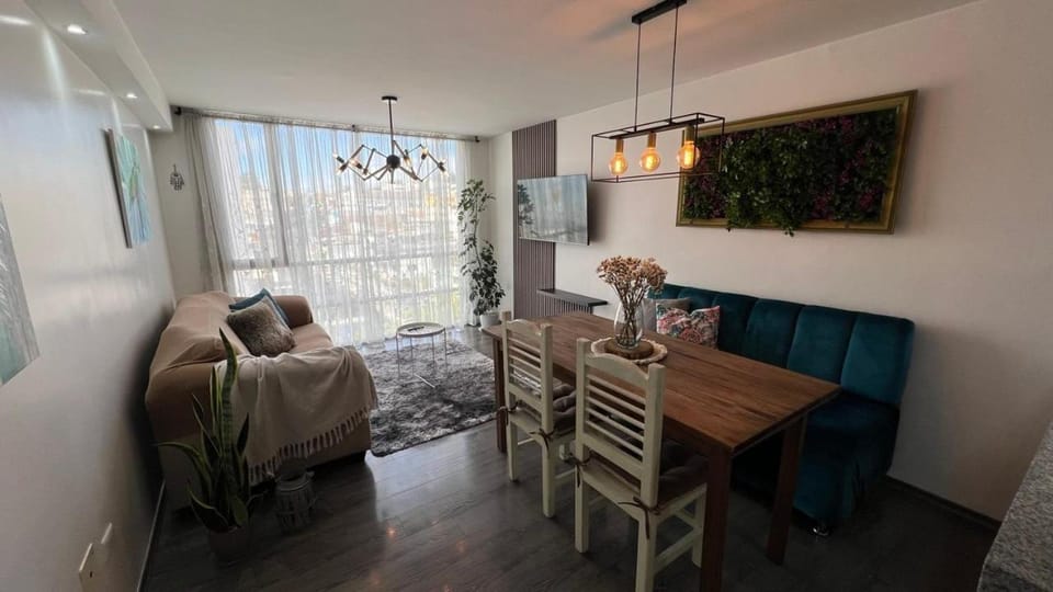 Apartamento cerca de Embajada Americana en Quito Apartment in Quito