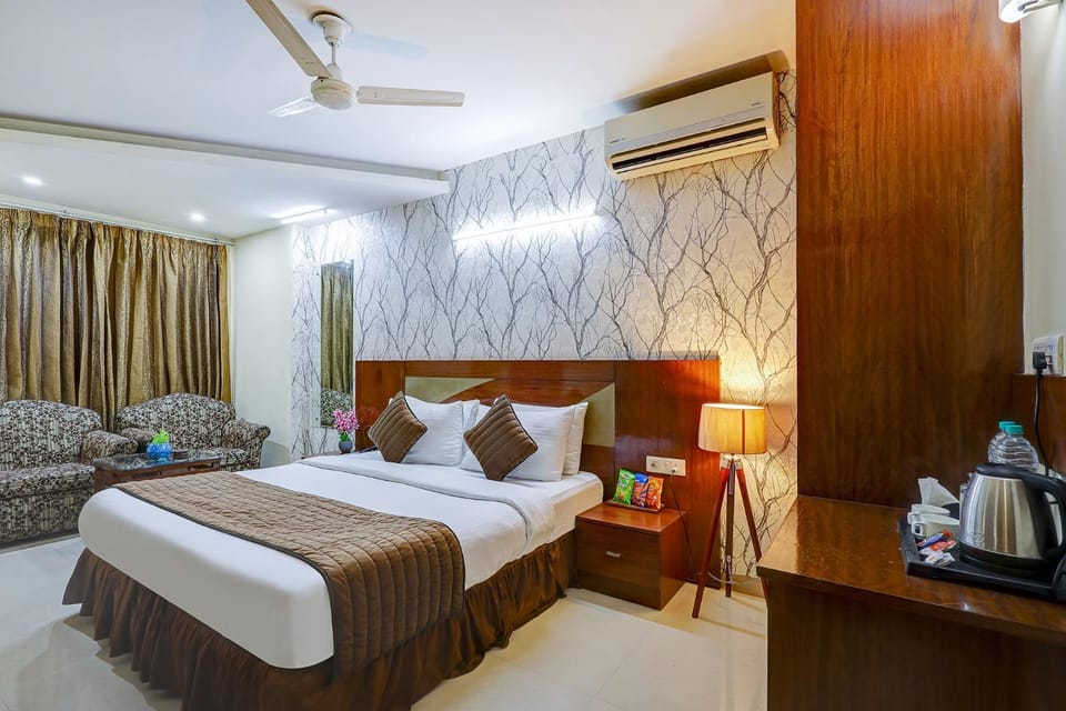 Bed, Bedroom, air conditioner