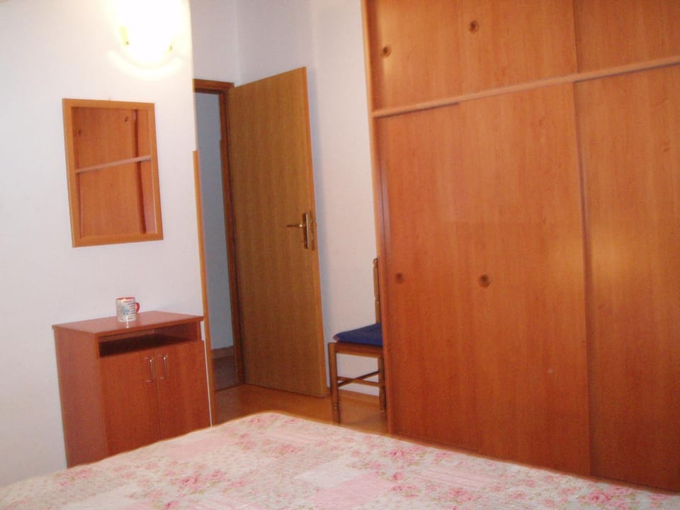 Apartment Orbanić Cres Apartment in Cres