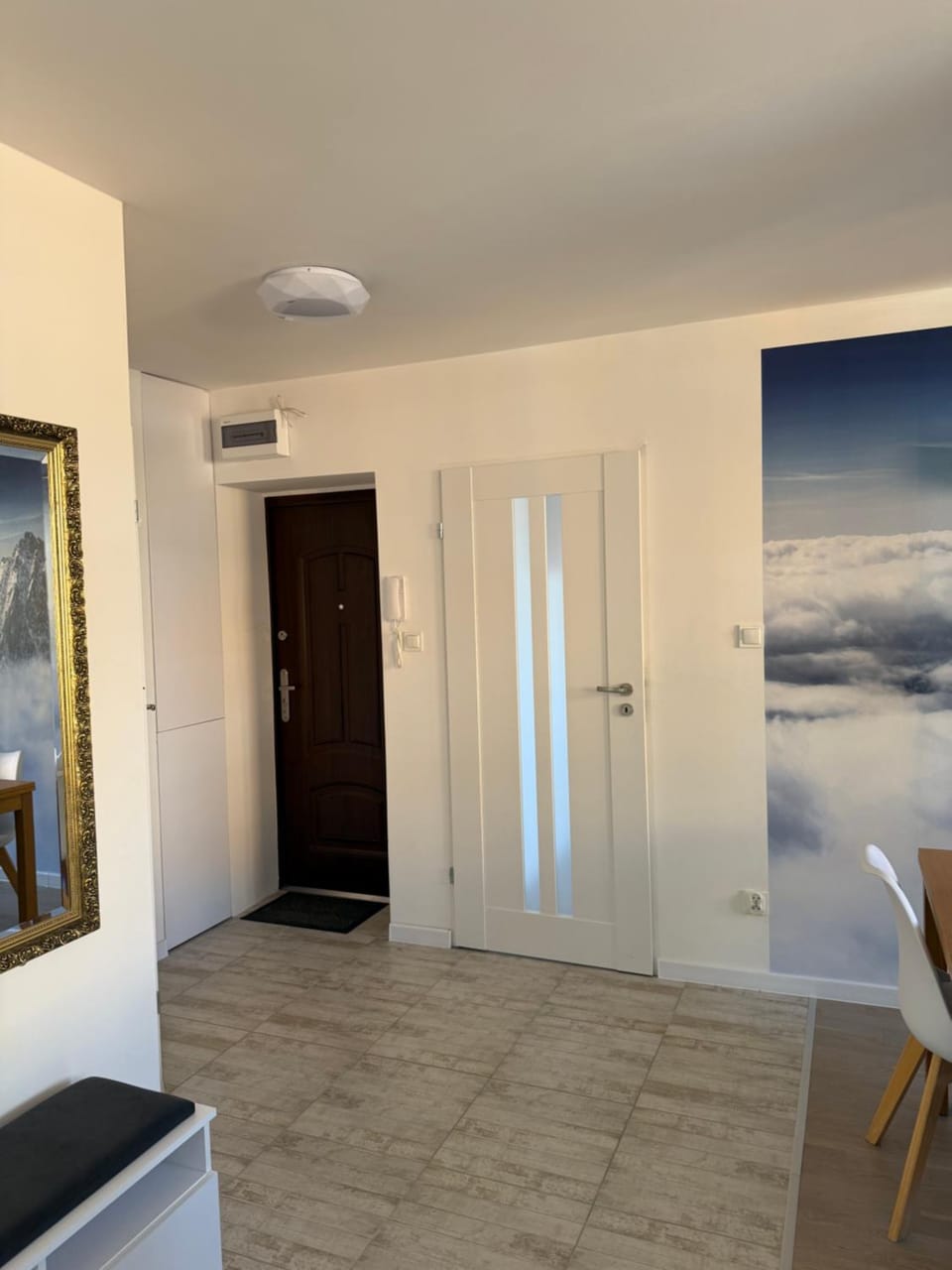 Apartament na Nadrzecznej Apartment in Lower Silesian Voivodeship