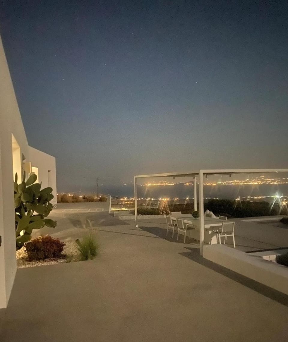 Villa in Paros Villa Nest Villa in Decentralized Administration of the Aegean