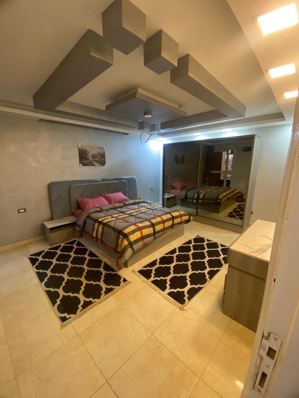 Bed, Living room, Bedroom