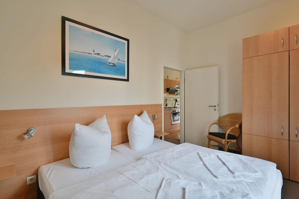 Strandnahe-Ferienwohnung-4-fuer-6-Personen-Villa-Celia-Sellin Apartment in Sellin