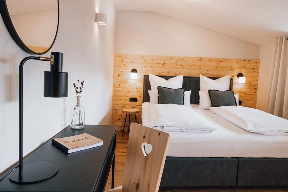 Sauna, View (from property/room), Bedroom, cot