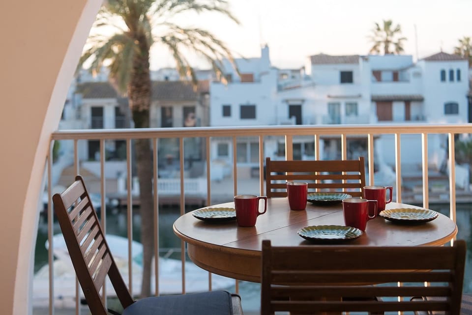 View (from property/room), Balcony/Terrace