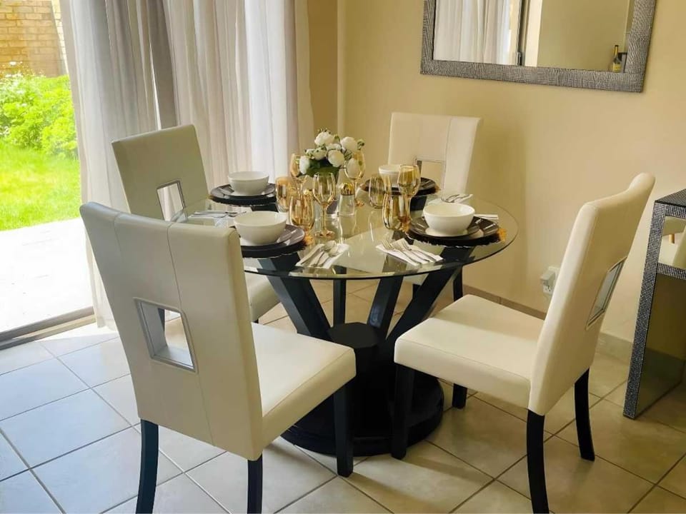 Capricon Village 3 Bedroom Villa Villa in Gauteng