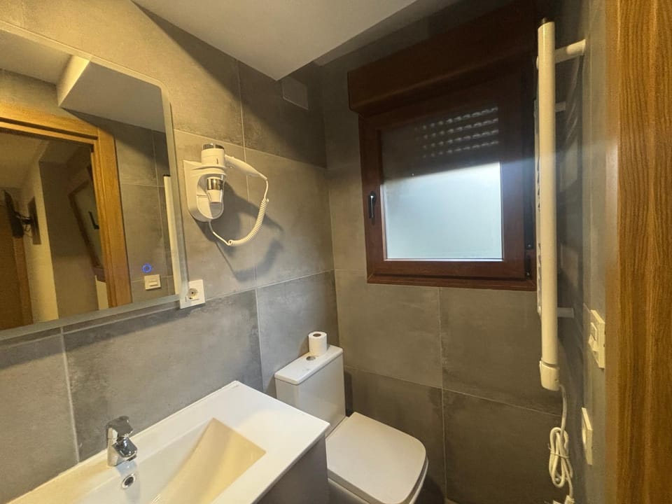 APARTAMENTOS CASA FREDI - Apartamentos les cuartes 1 y 2 Apartment in Asturias