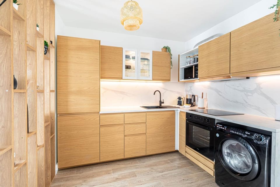GuestReady - A Touch of Elegance in Romainville Bed and Breakfast in Paris