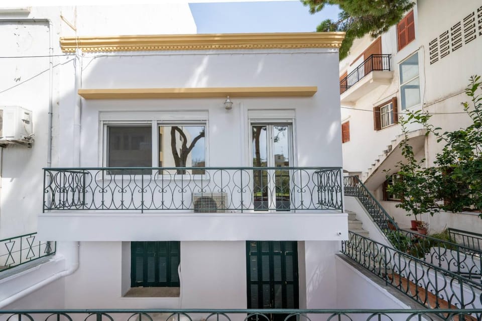 Property building, Balcony/Terrace
