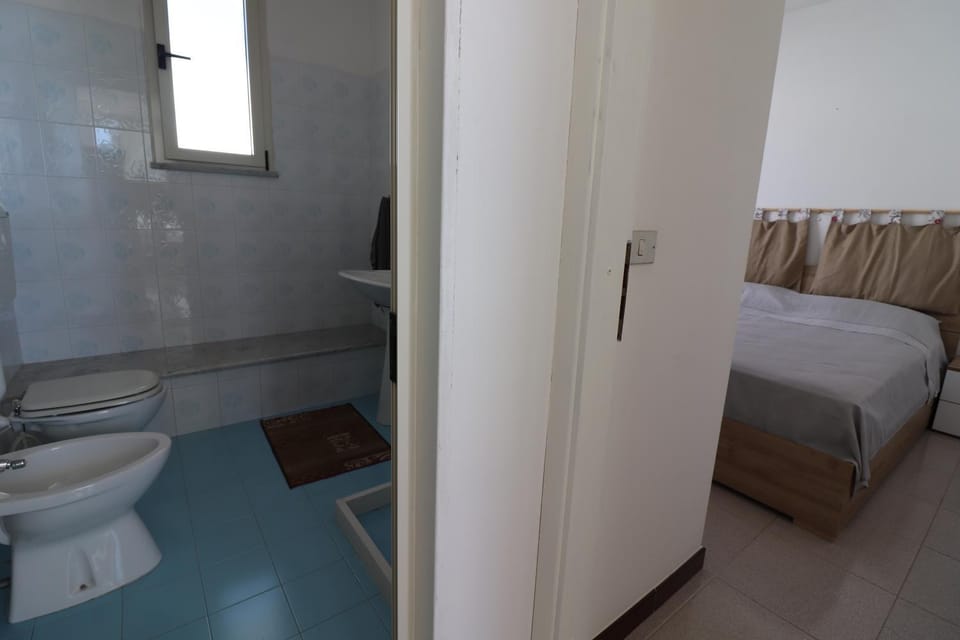 Bathroom, Bedroom