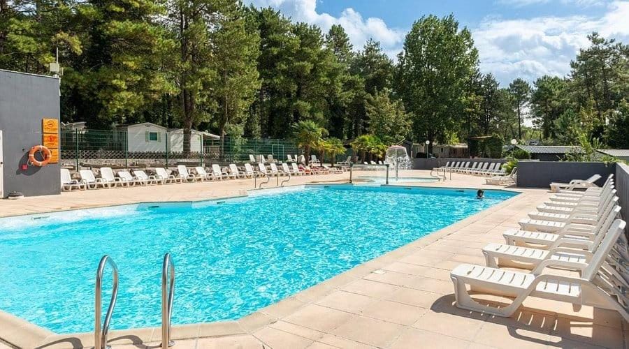 La CABANE d'Arthur Campground/ 
RV Resort in Hauts-de-France