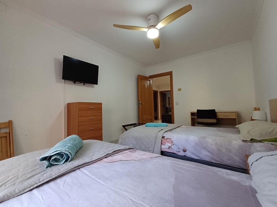Bed, TV and multimedia, Bedroom, Parking, internet, towels, air conditioner