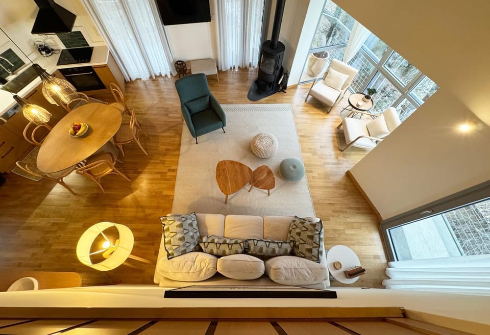 Living room, Seating area, Dining area
