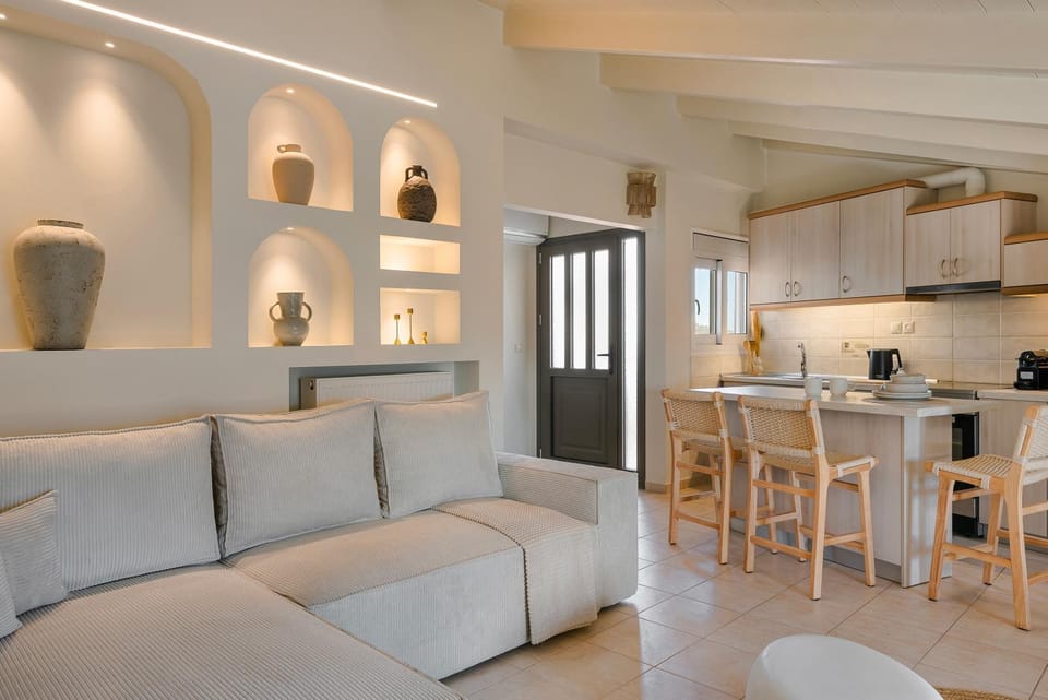 Fanis Elegant Argostoli great view Apartment &Loft Apartment in Argostolion