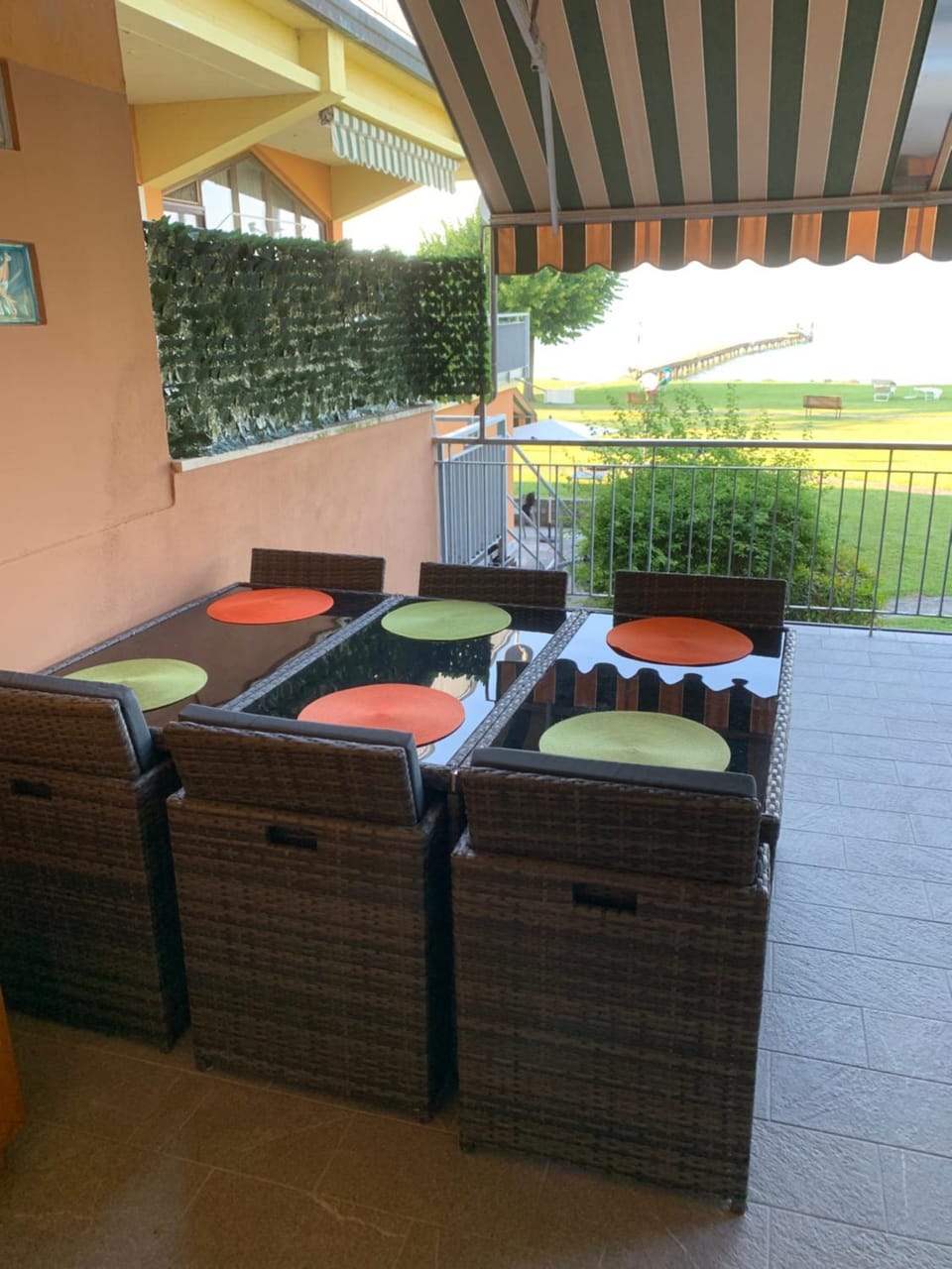 Balcony/Terrace, Dining area