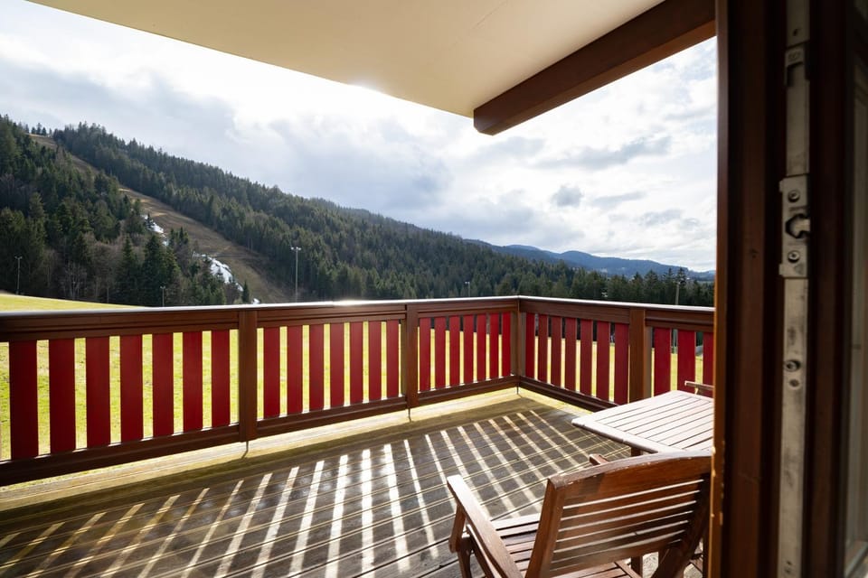 Patio, Day, Natural landscape, View (from property/room), Balcony/Terrace, Balcony/Terrace, Mountain view