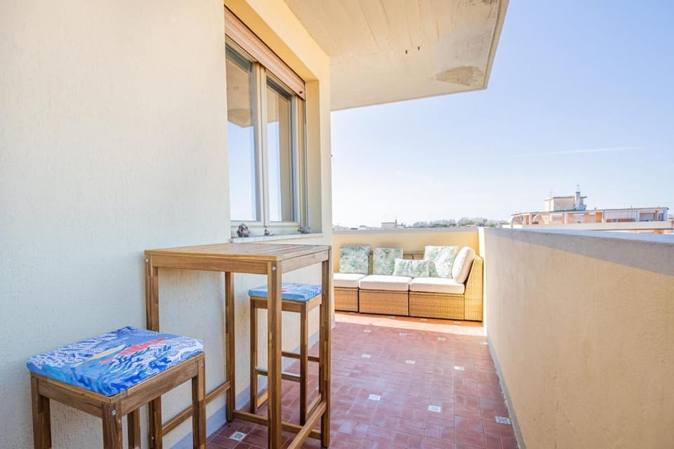 Chez Ale, with panoramic terrace in Viareggio Apartment in Viareggio