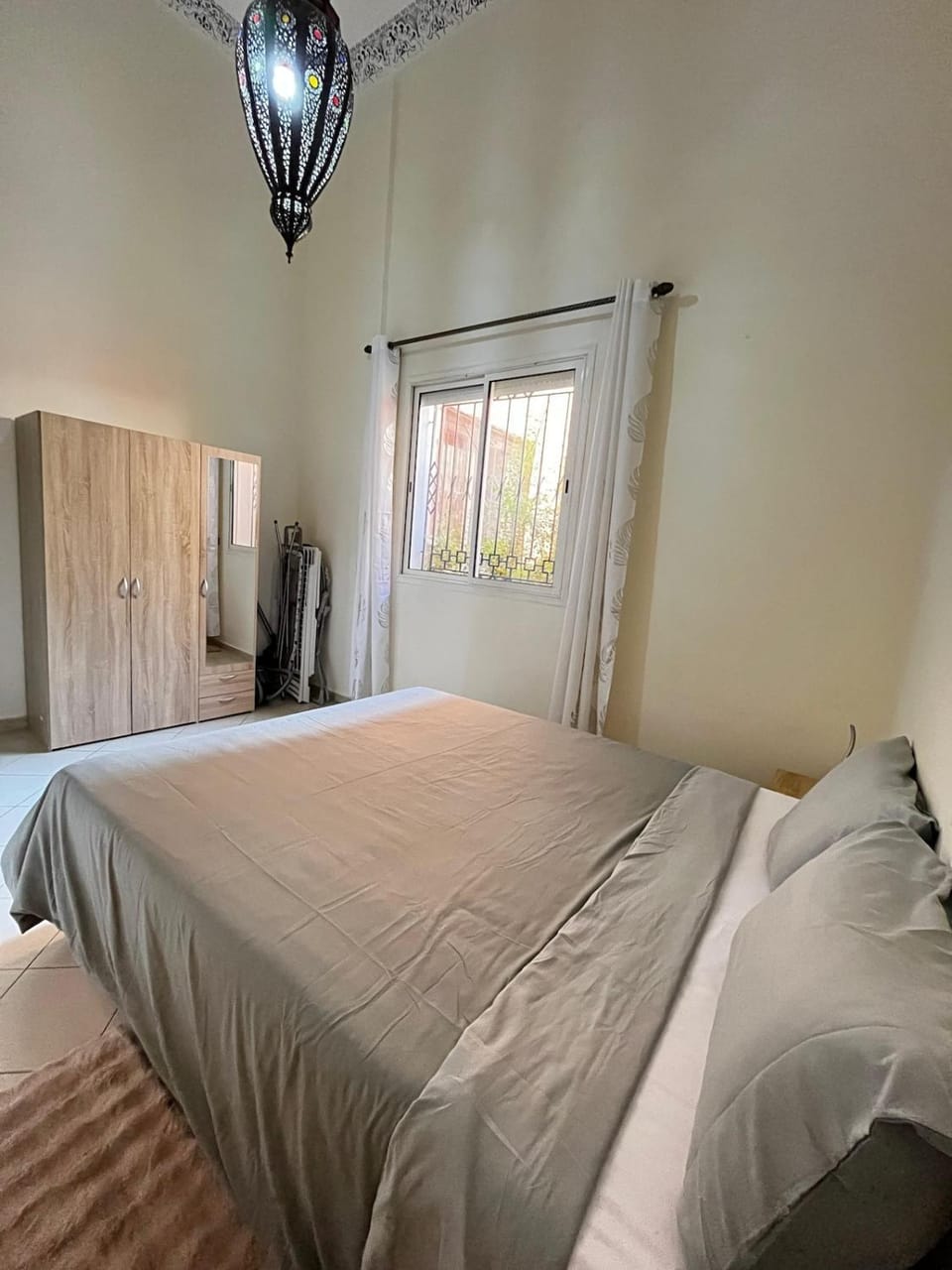 Bedroom, wardrobe